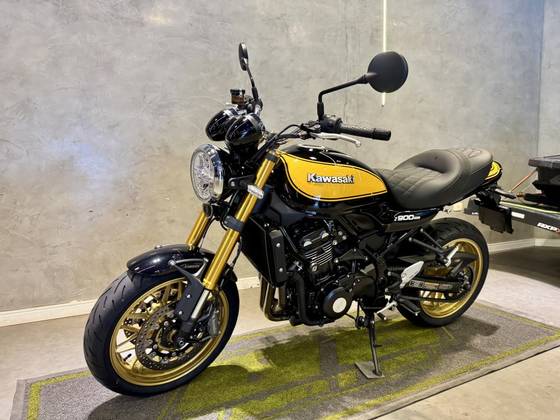 KAWASAKI Z900RS R EDITION 
